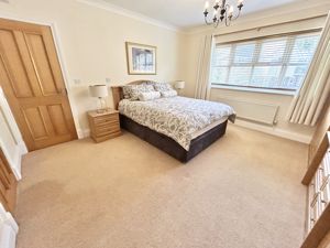 Photo 35- click for photo gallery